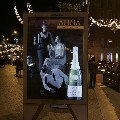 Codorniu ilumina las calles de Barcelona con una veintena de mupis 