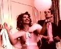 Tous invita a los internautas a fisgar en una fiesta privada de Kylie Minogue
