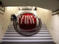 Fiat cubre una estación de metro con 750 metros cuadrados de creatividad