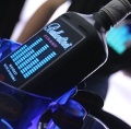 Ballantine’s le pone ritmo a su botella con tecnología electroluminiscente