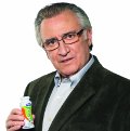 Danacol elige a Manolo Escobar para comunicar sus ventajas a través de su testimonio