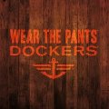 Dockers saca partido del centenario de la Gran Vía con una irónica lona gigante 