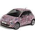 Fiat presenta su 500 forrado con 1.500 fotos de internautas