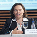 Patricia Abril repite al frente de la AEA