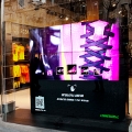 Un escaparate interactivo de Nike permite comprar sin entrar en la tienda 