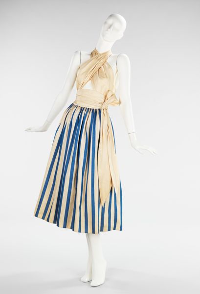 Vestido veraniego (1945) Vestido veraniego (1945)