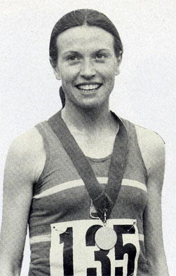 Valero, en 1977. Foto: Real Federación Española de Atletismo. Valero, en 1977. Foto: Real Federación Española de Atletismo.