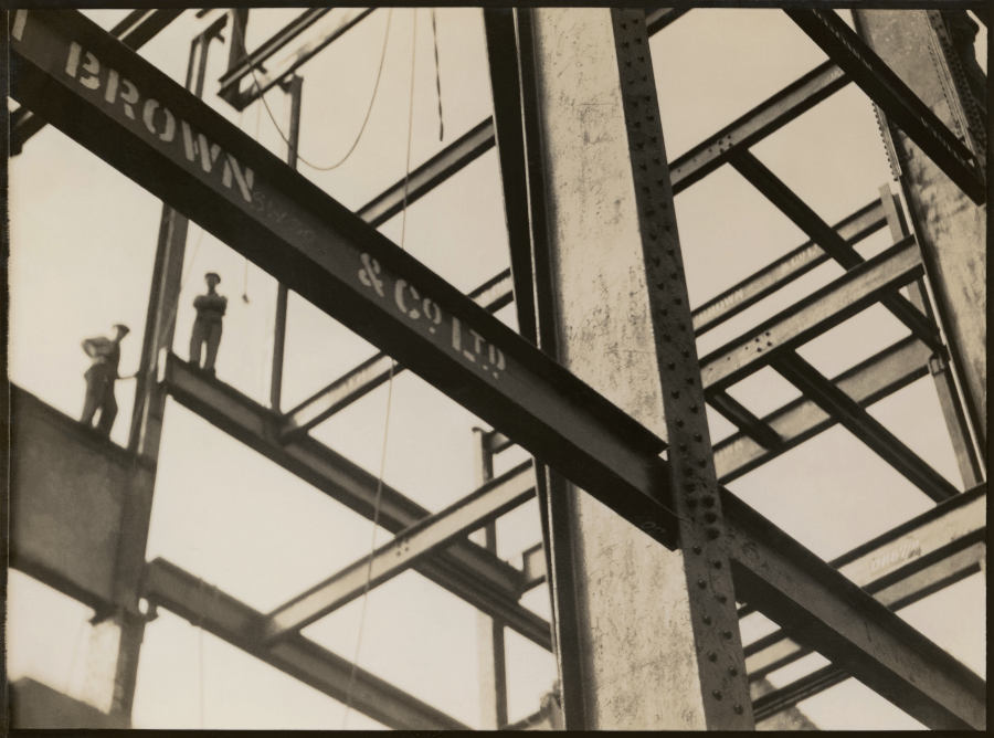 Margaret Watkins. Untitled (Pages from Watkins’s photo book), Glasgow, 1928-1938 © Margaret Watkins. Joseph Mulholland Collection, Glasgow Margaret Watkins. Untitled (Pages from Watkins’s photo book), Glasgow, 1928-1938 © Margaret Watkins. Joseph Mulholland Collection, Glasgow