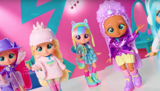 fluido étnico Vaciar la basura IMC Toys lanza nueva línea de muñecas en la categoría de 'Fashion Dolls' |  Marcas | MarketingNews