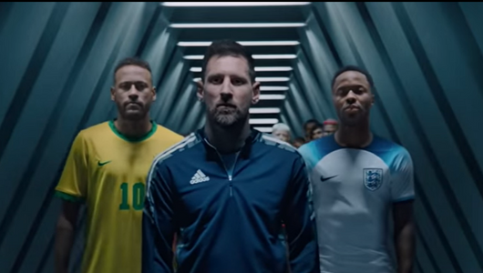 Glamour Portero novato Messi, Neymar y Sterling, en el anuncio de Budweiser para el Mundial de  Catar 2022 | Marcas | MarketingNews