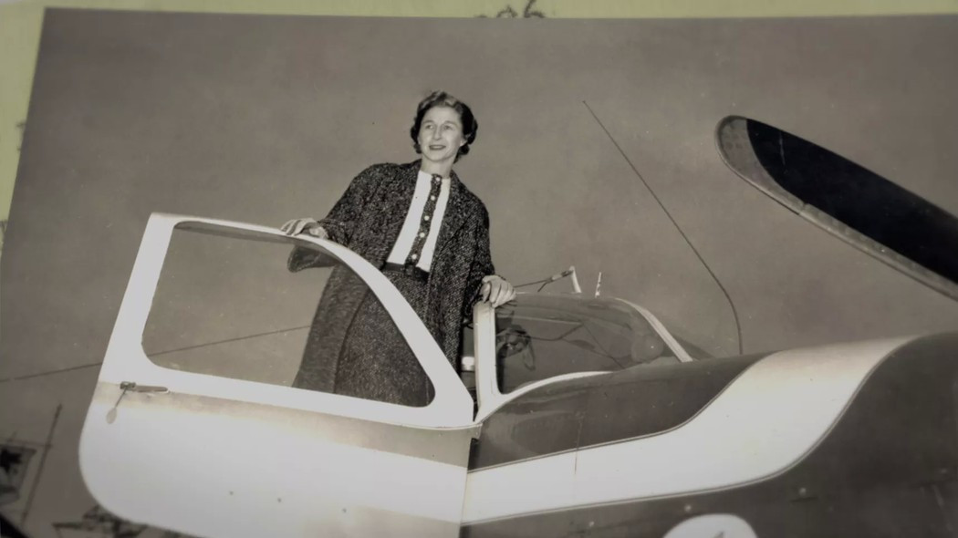 Jane Hart, piloto, madre de ocho y otras muchas cosas. Foto: Netflix Jane Hart, piloto, madre de ocho y otras muchas cosas. Foto: Netflix